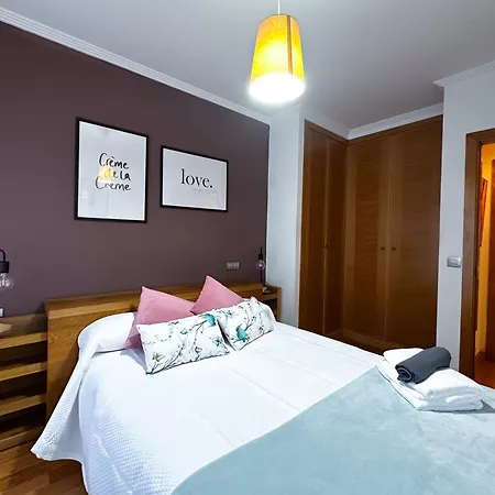 Con Garaje, Centrico Y Luminoso * Pontevedra