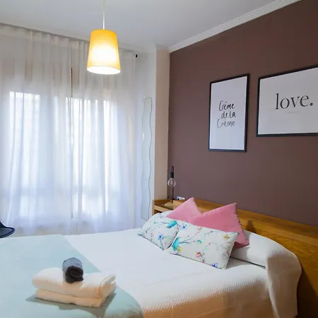 Con Garaje, Centrico Y Luminoso Apartment *